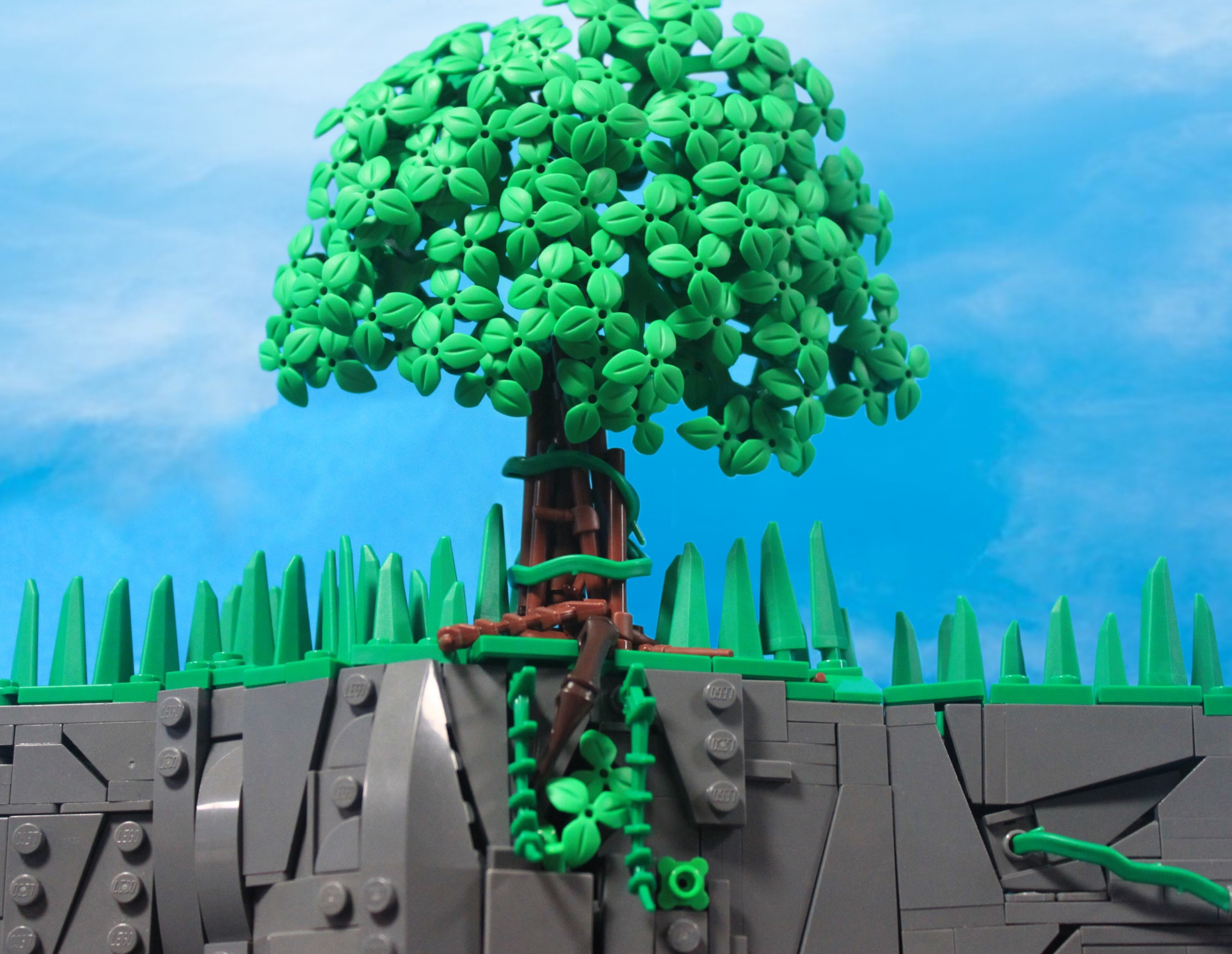 Cliff Tree by Ethan Tesone Blockheads